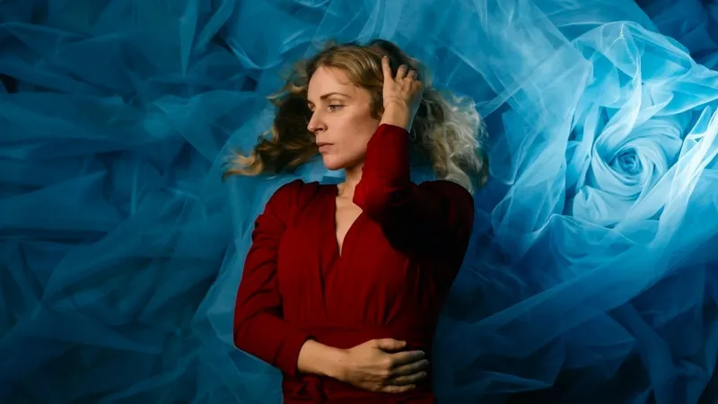 Agnes Obel