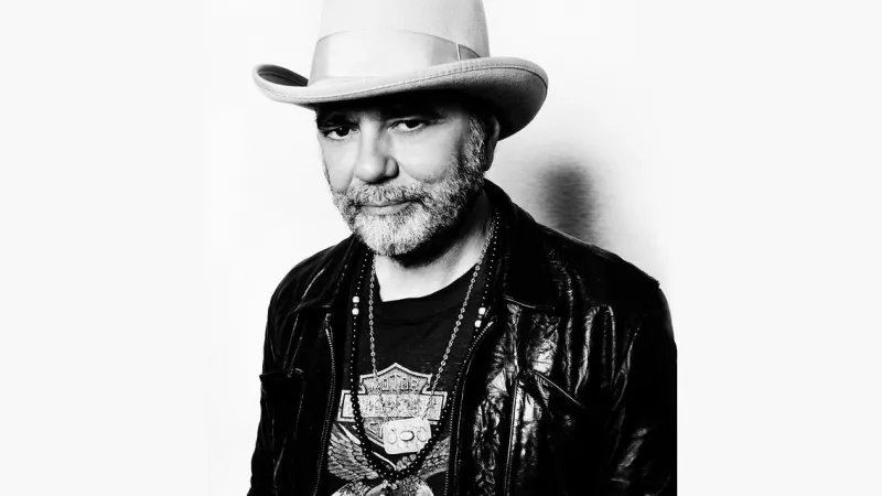 Daniel Lanois - Deux Voix Une Capitale