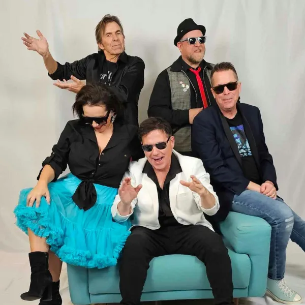 80s DANCE PARTY w DJ Remi Royale + The Underground (Live 80s New Wave)