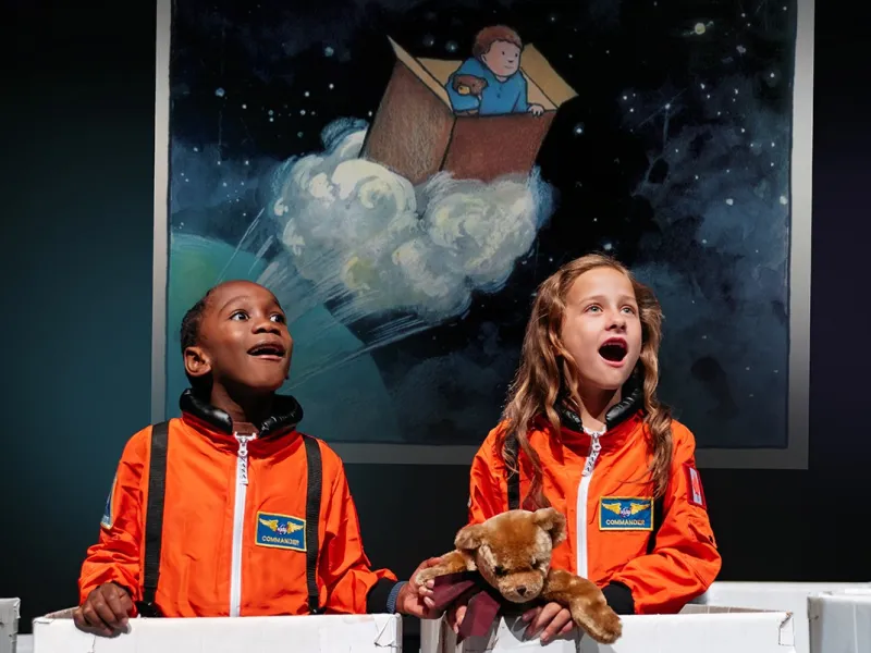 Zoom to the Moon